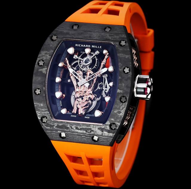 Richard Mille 理查米尔 Rm40-01 这是瑞士高端腕表品牌richard Mille与迈凯伦联合推出的第三款腕表 意义非凡 这款腕表在设计上从s