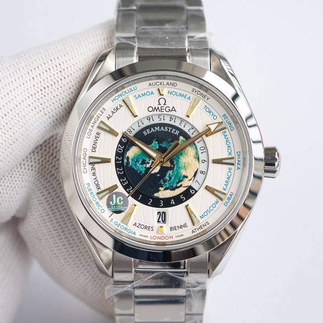 钢带 100 Aqua Terra 系列推出15周年 Omega 特别发布了一枚全新的世界时腕表 [尺寸]:43Mm[同原装一致尺寸] [机芯]:2836机芯改