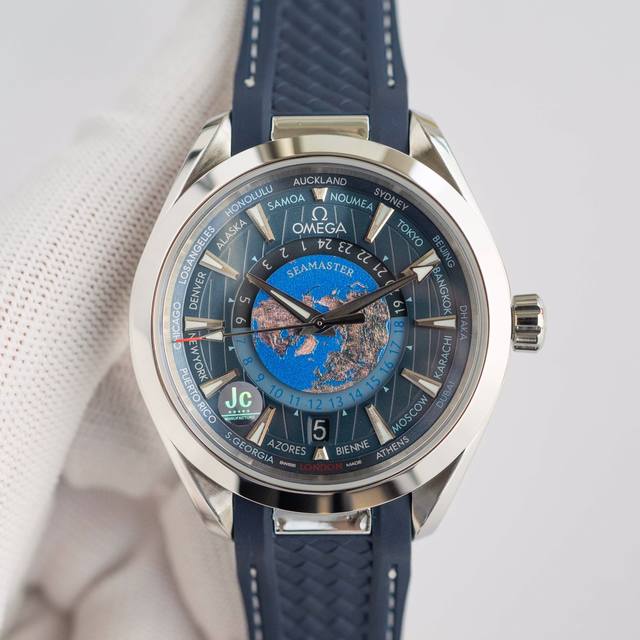 钢带 100 Aqua Terra 系列推出15周年 Omega 特别发布了一枚全新的世界时腕表 [尺寸]:43Mm[同原装一致尺寸] [机芯]:2836机芯改