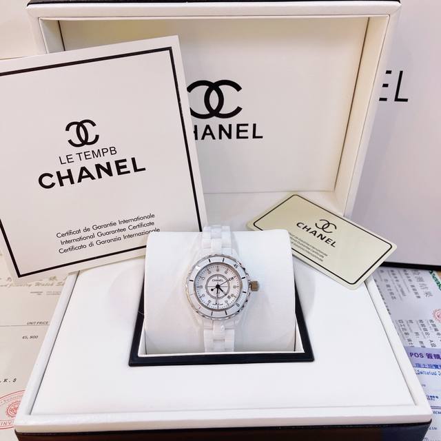 Chanel小香 12陶瓷系列...超多明星同款纯陶瓷 石英机芯 直径 33Mm 经典百搭大量现货