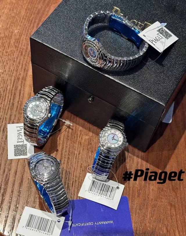 1990年伯爵 Piaget 由表坛珠宝大师发展成为珠宝巨擘，推出tanagra系列，缪斯女神piaget Tanagra伯爵贝母盘钻石刻度黄金表带款。伯爵的珠 - 点击图像关闭